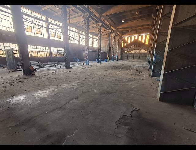M² WORKSHOP TO LET IN NOLDICK